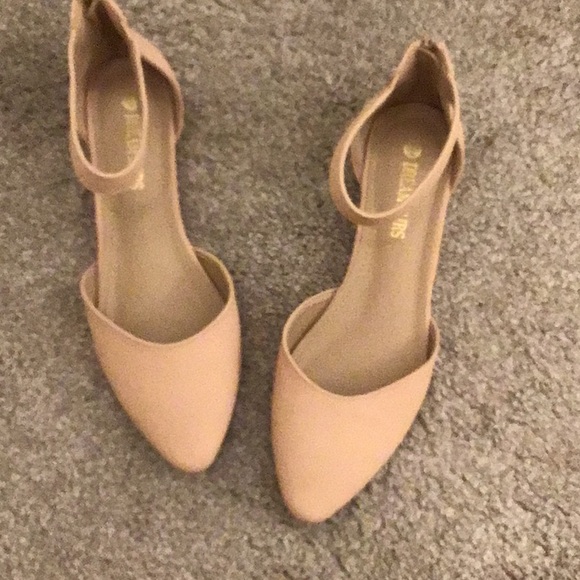 DREAM PAIRS Women's Ankle Strap Shoes Comfort Slip On Flats Shoes Size…9.5 - Picture 1 of 10